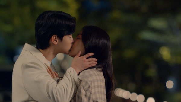 日票選近1年最好看韓劇TOP10！《不可能的婚禮》第7《死期將至》第5，冠軍從頭精彩到尾