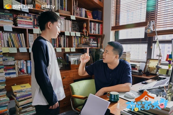2024第1季陸劇抖音播放量TOP10!《花間令》落榜《與鳳行》102億,《繁花》173億只輸它