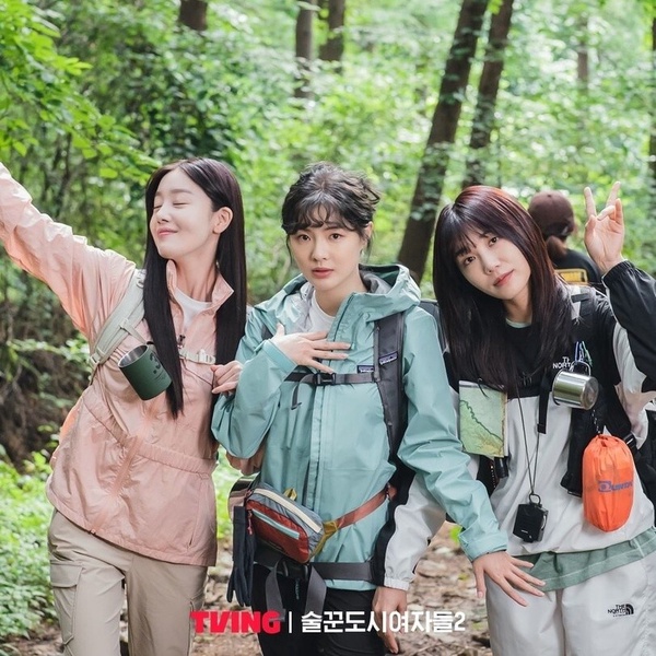 近3年「豆瓣評分最高」韓劇TOP10！金智媛《出走日記》第6輸《黑暗榮耀》，冠軍高達9.5