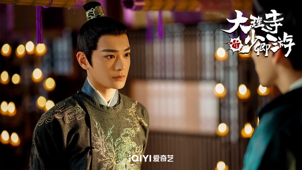 三月陸劇有效播放量TOP10!《烈焰》7.4億,《花間令》7.6億,《與鳳行》唯一衝破10億
