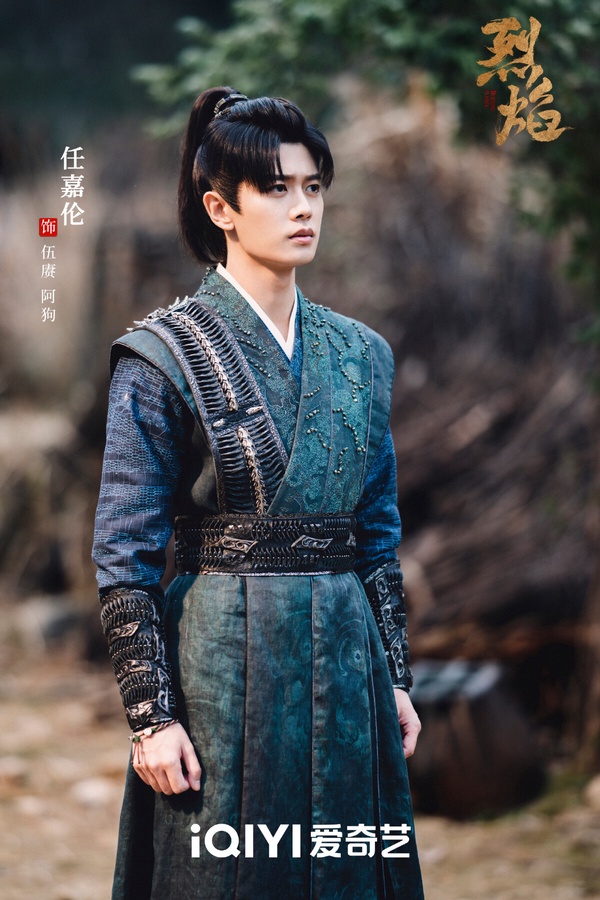 三月陸劇有效播放量TOP10!《烈焰》7.4億,《花間令》7.6億,《與鳳行》唯一衝破10億