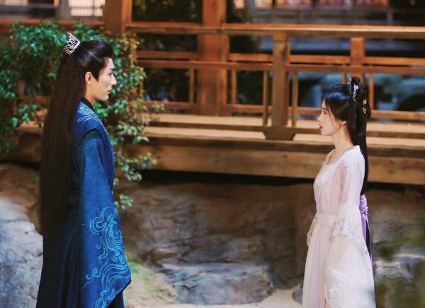 三月陸劇有效播放量TOP10!《烈焰》7.4億,《花間令》7.6億,《與鳳行》唯一衝破10億