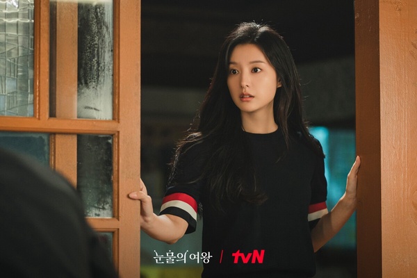近期韓劇演員品牌評價TOP10！《淚之女王》金智媛第9輸《破墓》金高銀，冠軍打敗金秀賢