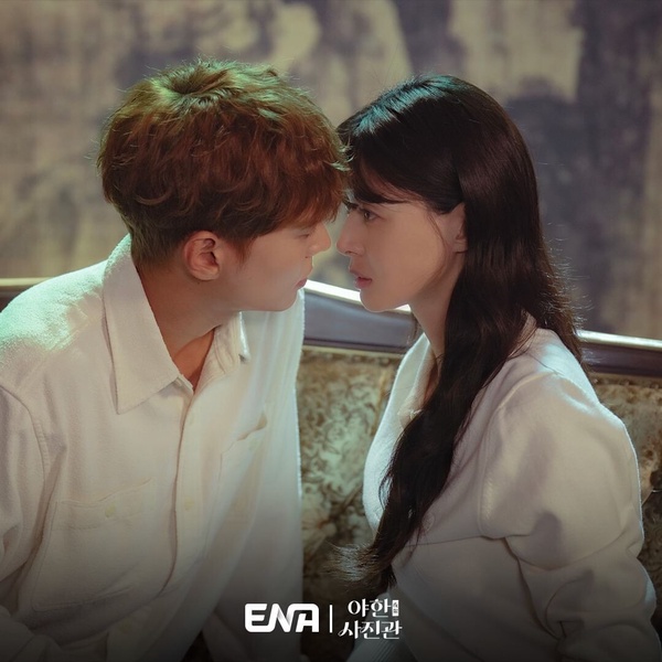近期韓劇「收視排行」TOP8!《Hide》第4輸《美好世界》,金秀賢《淚之女王》太厲害了