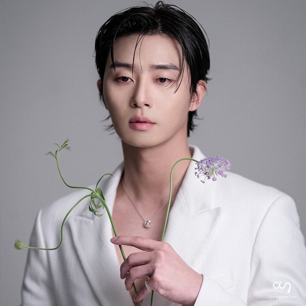 網評30代最強韓劇男演員TOP8！宋仲基第5輸池昌旭，《淚之女王》金秀賢第2，冠軍可惜了