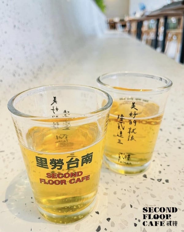 跟著內行人吃「貳樓」!北中南特色店全攻略、貳樓菜單推薦
