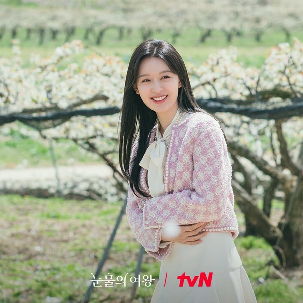 《淚之女王》幕後趣事!「她不會對我這樣」是金秀賢即興演出,郭東延想演建宇原因超爆笑