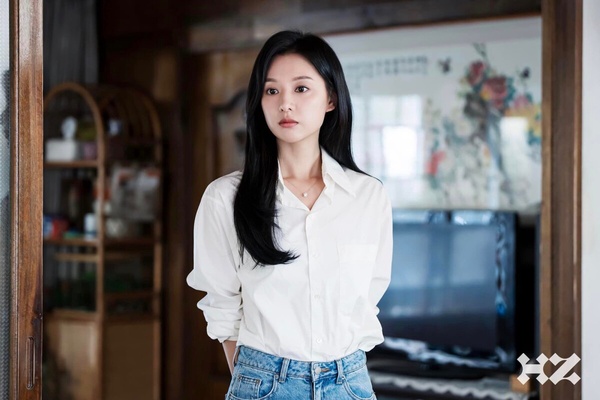 令人意外的「I人」韓星！《淚之女王》金智媛超社恐，金秀賢竟因為太內向被送去演戲？
