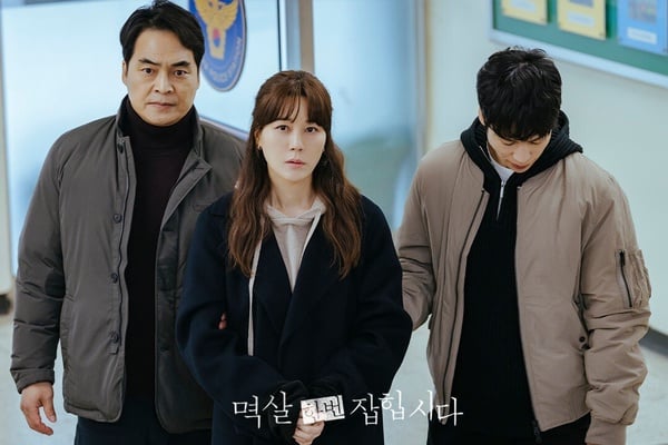 近期「最熱門」韓劇TOP10！《寄生獸》第3輸《背著善宰跑》，《淚之女王》實在太驚人了