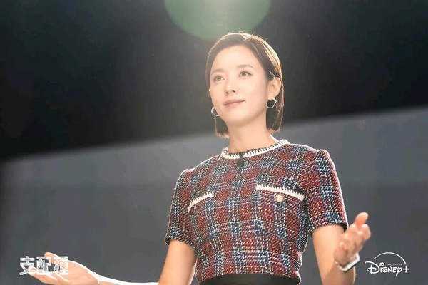近期「最熱門」韓劇TOP10！《寄生獸》第3輸《背著善宰跑》，《淚之女王》實在太驚人了