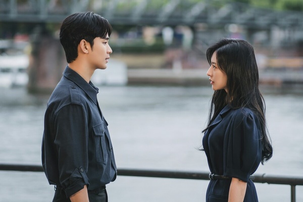 近期Netflix韓劇「全球積分」TOP6!《低谷醫生》第3,這部打敗金智媛《淚之女王》奪冠
