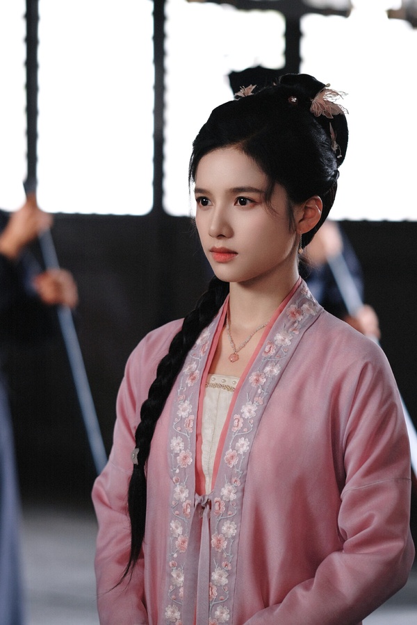 網評「最強資源咖」陸劇95花TOP10!趙露思第4,《惜花芷》張婧儀《玉骨遙》任敏進前三