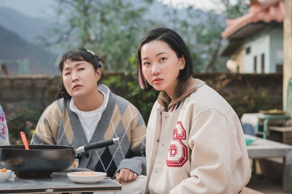 《淚之女王》演員會演又會唱！金秀賢獻唱OST，金智媛曾是配唱，她竟是爵士樂創作歌手