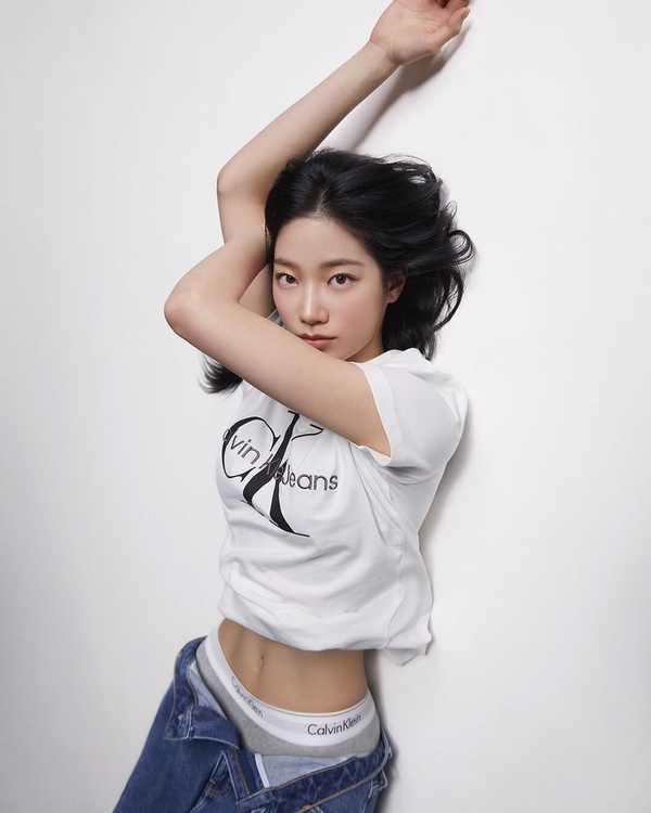 Calvin Klein歷代韓星代言人:Jennie辣出新高度、韓網預測新代言人是NCT的「他們」!