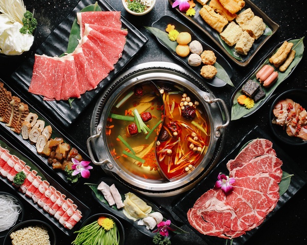 吃到飽優惠！吃到飽「馬辣頂級麻辣火鍋」芒果季，再享對證件號碼東石大蛤吃到飽優惠