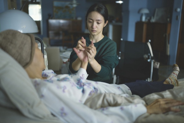 《不夠善良的我們》簡慶芬、Rebecca共同點:總是比較、不配得感太強,兩個人都不自由