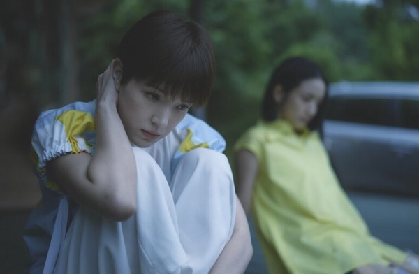 《不夠善良的我們》角色秘密!Rebecca模仿她，何瑞之眼睛不能笑，簡慶芬抽菸害慘林依晨