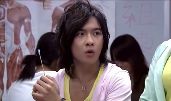 《惡作劇之吻》演員近況!林依晨、許瑋甯《不夠善良的我們》又當情敵,直樹弟29歲了!