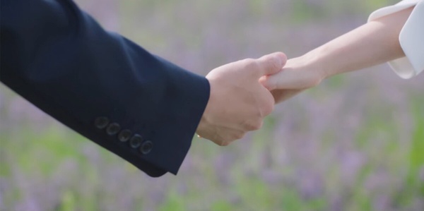 《淚之女王》結局「彩蛋細節」!賢祐依約四季都有想念海仁,原版結局海仁竟只活到44歲