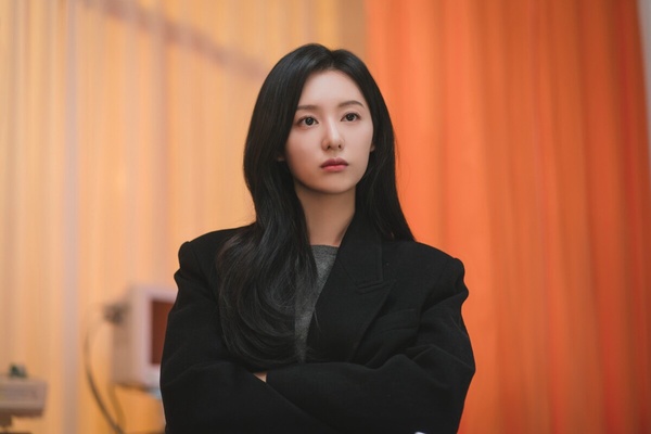 《淚之女王》結局後演員近況!金秀賢爭奪百想視帝,金智媛變廣告女王,李主儐新劇搭他