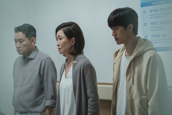 《淚之女王》結局幕後!郭東延中文台詞是金智媛教的,導演也認證金秀賢金智媛像真夫妻