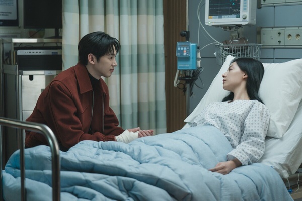 《淚之女王》金智媛是零負評女神!金秀賢、郭東延都直誇她特別善良,普美:是完美本人