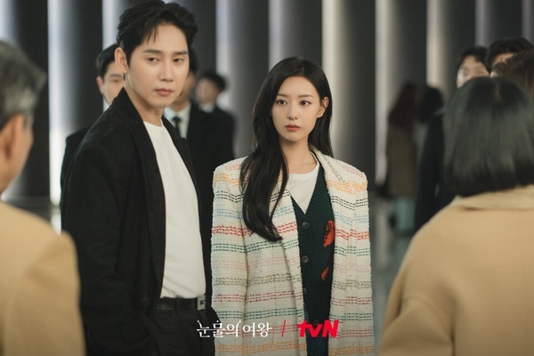 《淚之女王》結局沒說的秘密!金智媛認為海仁就是幸運草,李主儐也不知道建宇是誰兒子?