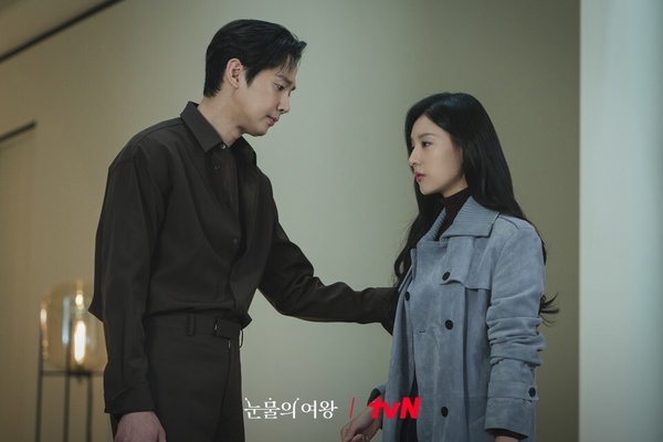 《淚之女王》結局沒說的秘密!金智媛認為海仁就是幸運草,李主儐也不知道建宇是誰兒子?