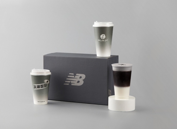 奶茶控必喝！ODD ONE OUT(OOO)聯名New Balance推甜鹹滋味奶茶！