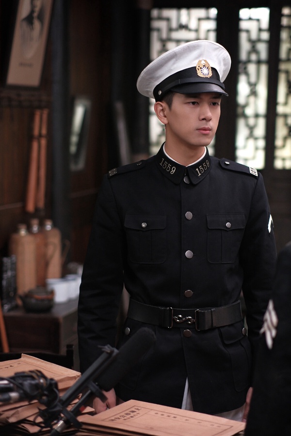 4月陸劇角色熱度榜TOP10！《春色寄情人》李現衝第五，《與鳳行》趙麗穎第三，冠軍是她