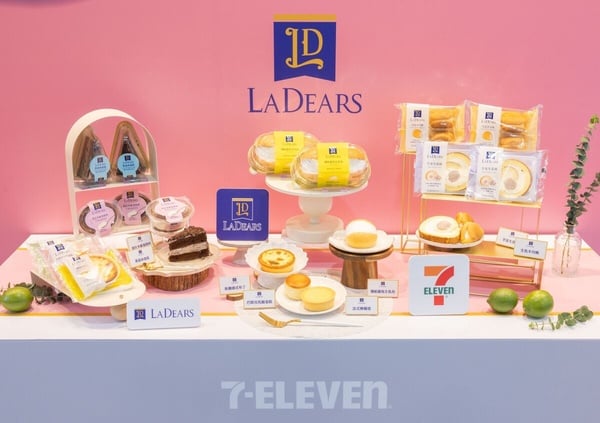 7-11「LADEARS 甜點」8款全新登場！芋泥生乳捲、爆餡生乳包、黑森林蛋糕、半月燒必吃