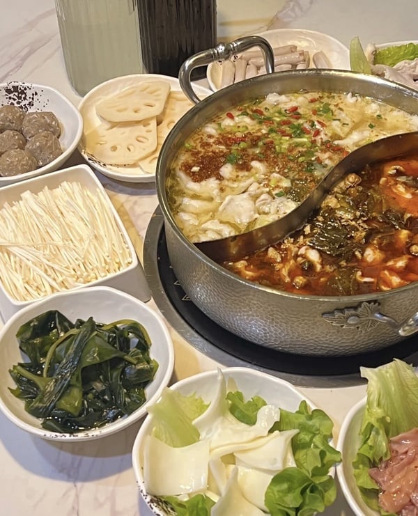 上海必吃美食網友推薦10間：蟹黃撈麵必吃、陸劇「繁花」排骨年糕超夯！