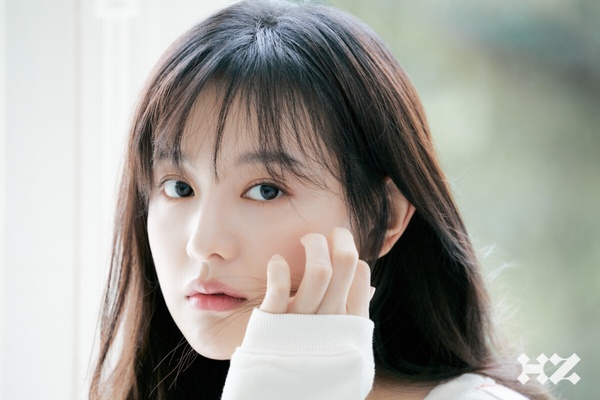 《淚之女王》金智媛勵志名言：「我想慢慢長大，希望成名的速度不要超過成長的速度。」