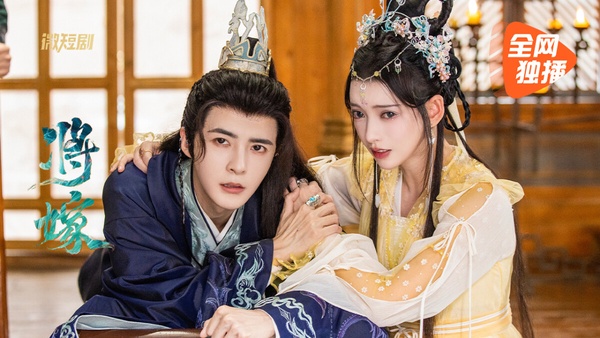 近1年「古裝愛情短劇」集均播放量排行榜TOP10!《執筆》第二,冠軍是2024超火土甜短劇
