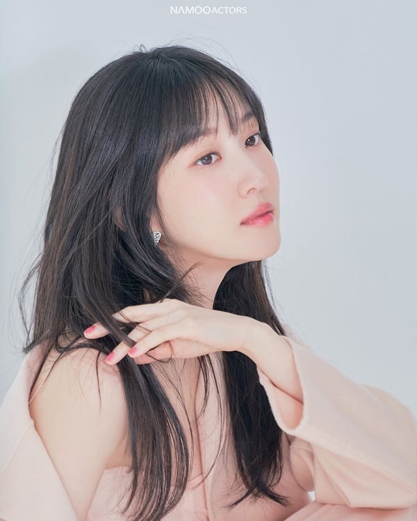 大器晚成的韓劇演員!李荷妮熬10年成女主,南宮珉努力25年奪視帝,她出道26年終於爆紅