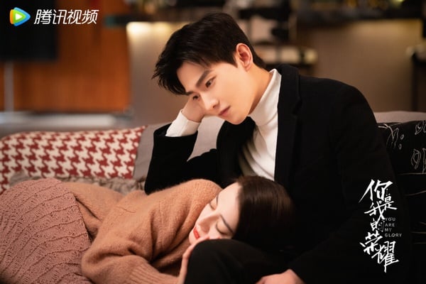 甜愛陸劇9對「全網求二搭」CP!《春色寄情人》CP超配、想看楊洋熱巴演古裝，這對成真了