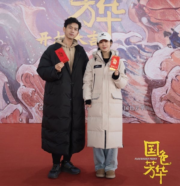 甜愛陸劇9對「全網求二搭」CP!《春色寄情人》CP超配、想看楊洋熱巴演古裝，這對成真了