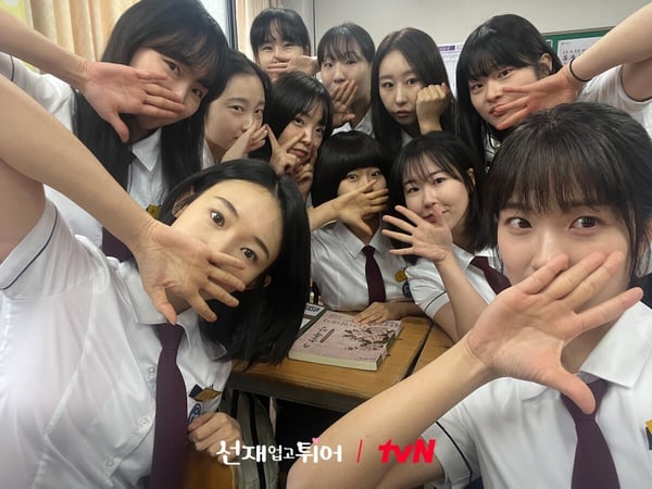 《背著善宰跑》如何成為「週一病解藥」？韓媒五點分析爆紅原因：
