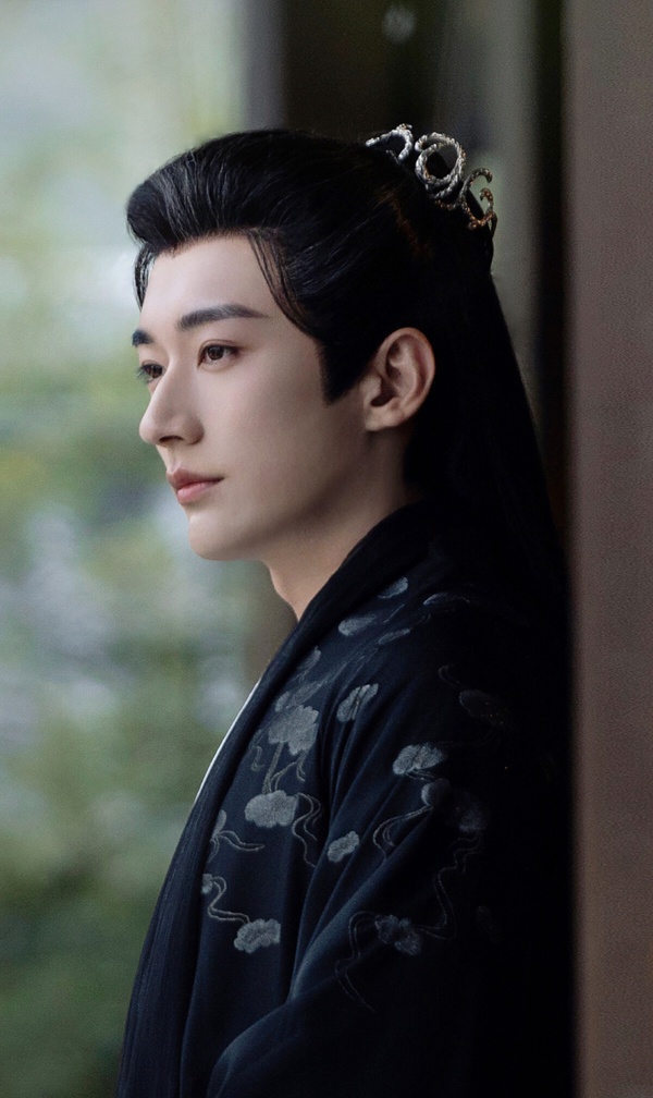 2024古裝劇10位新定角陸劇男神！楊洋合作《知否》團隊演俠客，肖戰任嘉倫都演腹黑美男