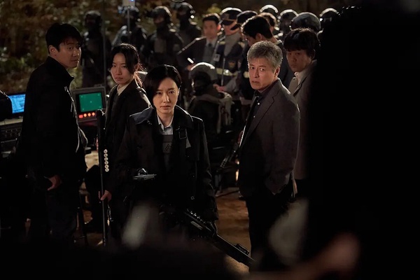 Netflix原創韓劇「首日全球積分」TOP10!《The 8 Show》第10《獵犬》第3,冠軍太強了