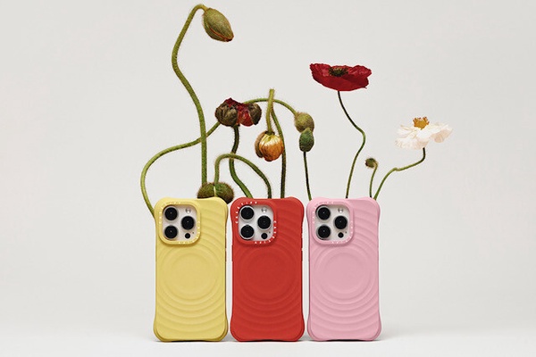 CASETiFY 以春夏花卉為靈感 Essentials by CASETiFY™ 系列