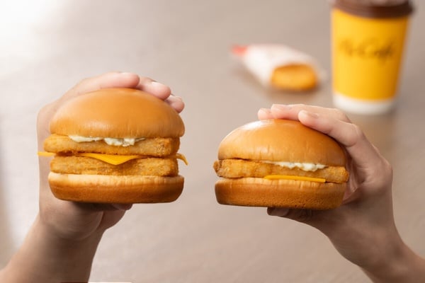 巧克力控衝麥當勞！麥當勞「可可布朗尼冰炫風」強勢回歸，麥當勞再推「雙層麥香魚」