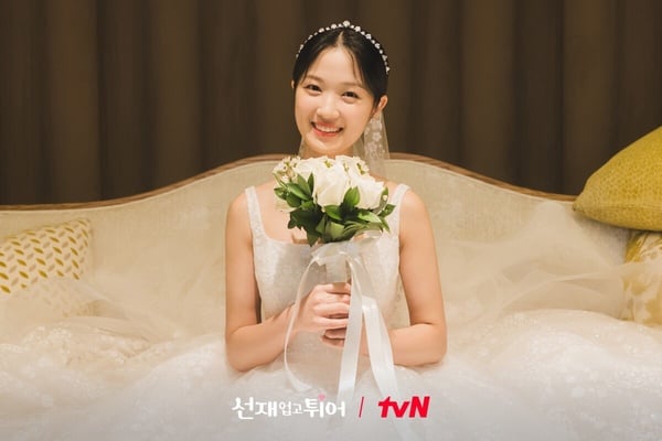 韓網熱議「2024最美韓劇婚紗照」TOP6！千玗嬉輸《背著善宰跑》金惠奫，冠軍沒人不服！