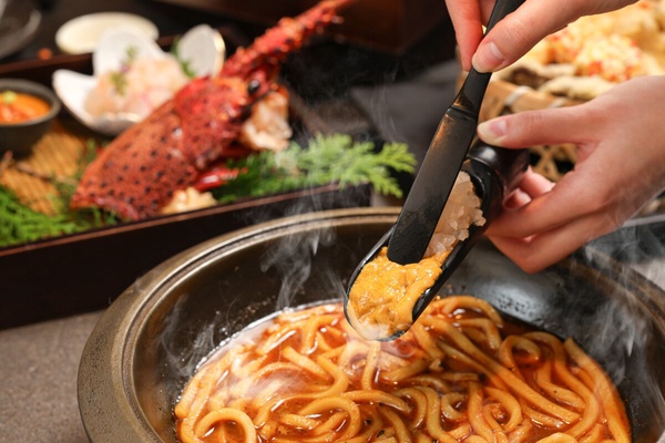6月生日優惠餐廳:台北晶華酒店-三燔本家龍蝦五吃超划算