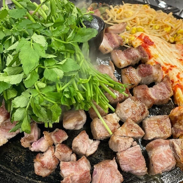 《背著善宰跑》邊佑錫打卡過的同款首爾美食店推薦！