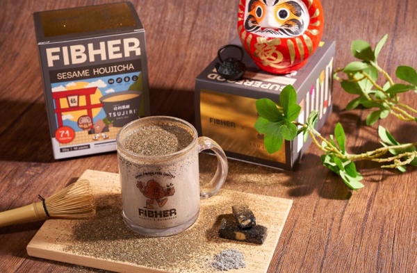 焙茶控必訪！「辻利茶舗 x Tella Tella Cafe」聯名