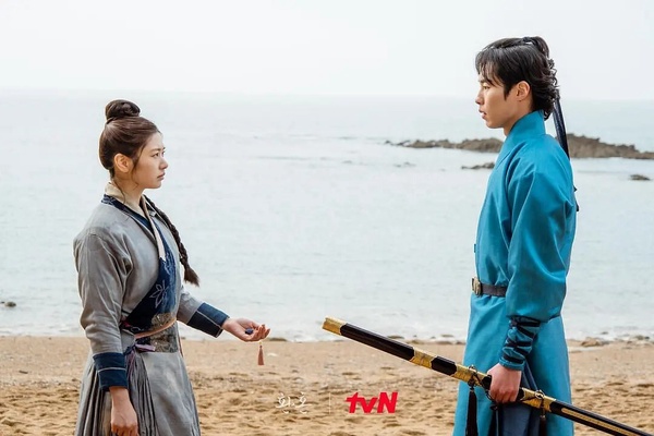 外網票選「Netflix最佳韓劇」TOP10！《淚之女王》第7輸《愛的迫降》，冠軍真的好好看