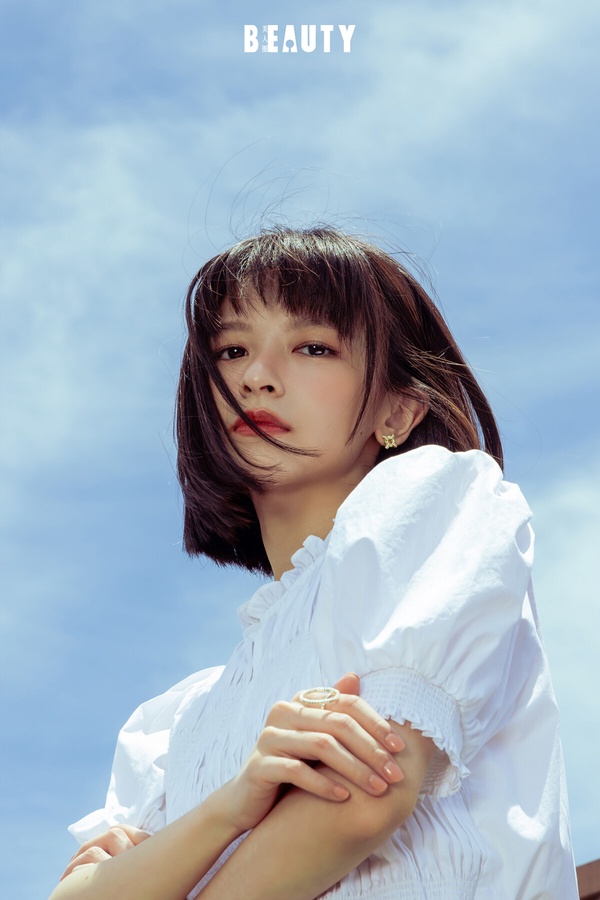 無敵新星陳姸霏,艷陽下的朝氣女孩!