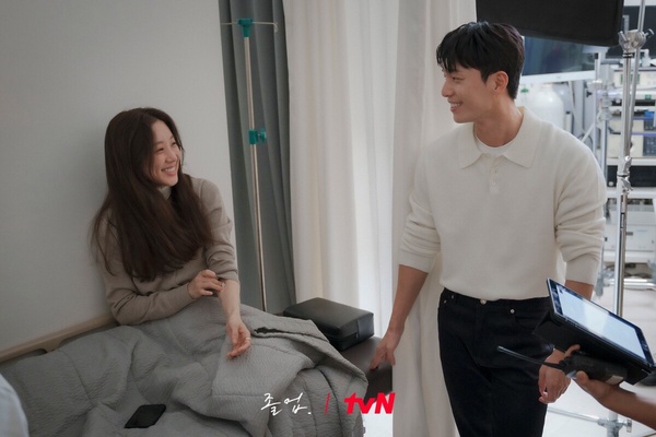 六月熱播韓劇評價!Netflix《名校的階梯》評價慘,《聯結》、《碰撞搜查線》都超好看