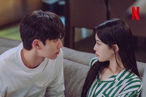 六月熱播韓劇評價!Netflix《名校的階梯》評價慘,《聯結》、《碰撞搜查線》都超好看